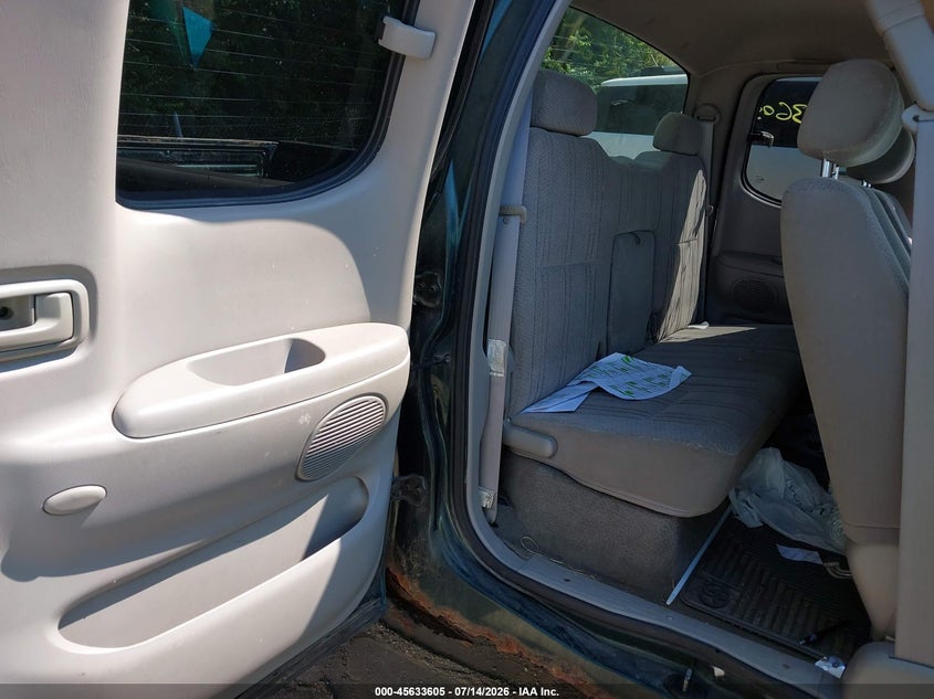 2000 Toyota Tundra VIN 5TBBT4418YS122116 IAAI salvage auction — NORMAL WEAR, Clear (Indiana), sold $300 on 2026-07-29 (photo 8)