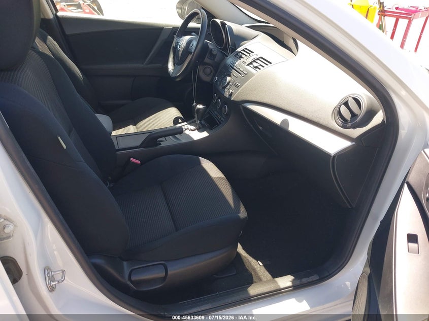 2013 Mazda 3 VIN JM1BL1VP5D1778001 IAAI salvage auction — NORMAL WEAR, Clear (California), sold $325 on 2026-07-29 (photo 5)