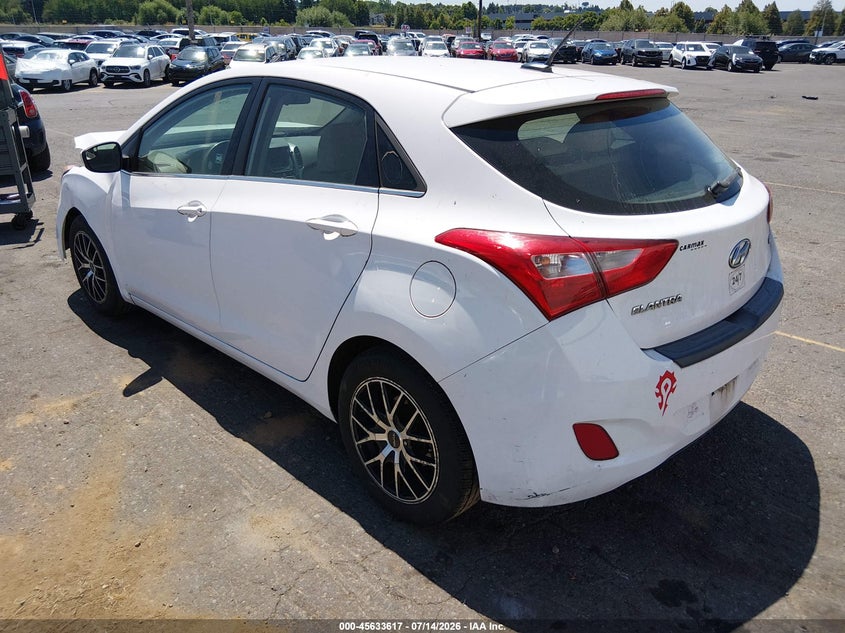 2016 Hyundai Elantra VIN KMHD35LH6GU284207 IAAI salvage auction — NORMAL WEAR, Clear-Dealer Only (Oregon), sold $600 on 2026-07-30 (photo 3)