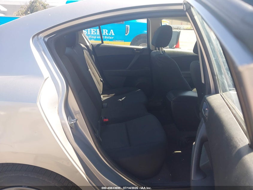 2011 Mazda 3 VIN JM1BL1UG7B1467913 IAAI salvage auction — NORMAL WEAR, Clear - Dealer Only (California), sold $375 on 2026-07-29 (photo 8)