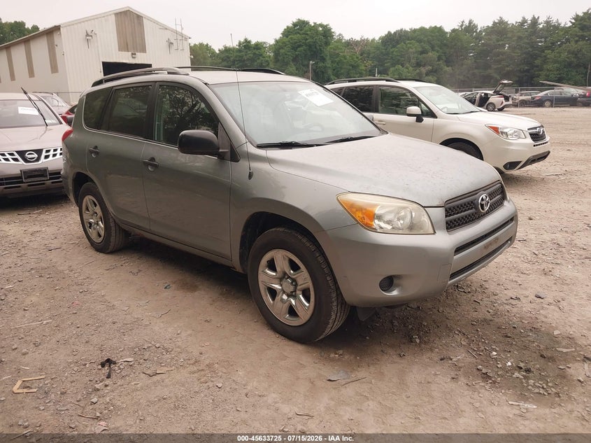 2007 Toyota Rav4 VIN JTMBD33VX76041815 IAAI salvage auction — NORMAL WEAR, Clear (New York), sold $900 on 2026-07-28 (photo 1)