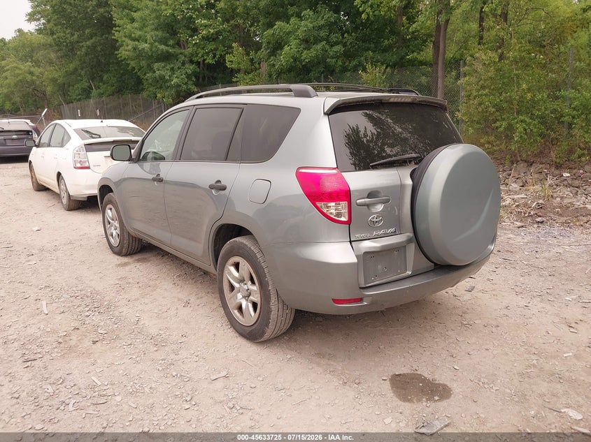 2007 Toyota Rav4 VIN JTMBD33VX76041815 IAAI salvage auction — NORMAL WEAR, Clear (New York), sold $900 on 2026-07-28 (photo 3)