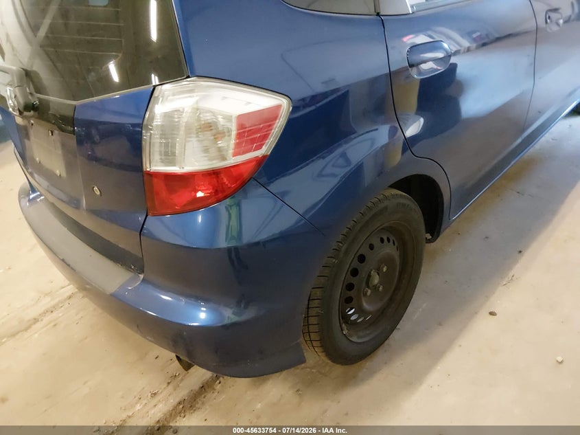 2009 Honda Fit VIN JHMGE87249C002348 IAAI salvage auction — NORMAL WEAR, Prior Salvage (Minnesota), sold $475 on 2026-07-29 (photo 6)