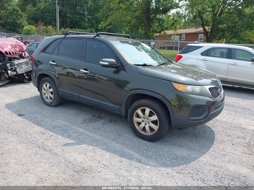 2013 Kia Sorento VIN 5XYKT3A14DG332709 IAAI salvage auction — NORMAL WEAR, Clear (Virginia), sold $1,100 on 2026-07-28 (photo 1)