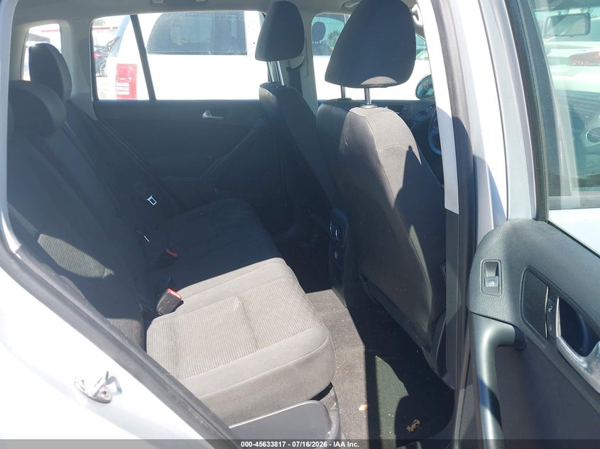 2014 Volkswagen Tiguan VIN WVGAV3AX6EW534865 IAAI salvage auction — NORMAL WEAR, Clear - Dealer Only (California), sold $600 on 2026-07-30 (photo 8)