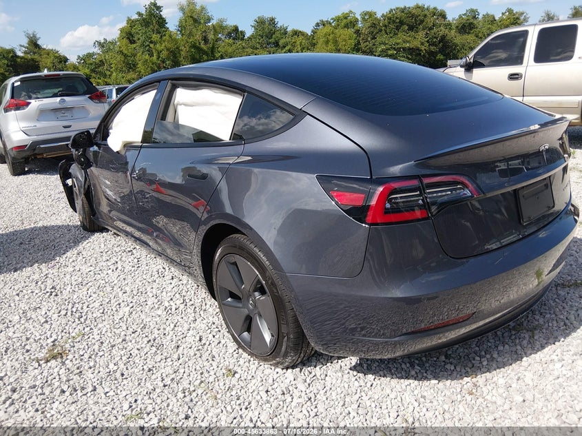 2022 Tesla Model 3 VIN 5YJ3E1EB1NF263203 IAAI salvage auction — LEFT FRONT, Salvage Title, sold $4,900 on 2026-09-04 (photo 3)
