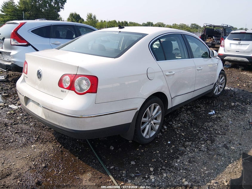 2010 Volkswagen Passat VIN WVWJK7AN8AE092075 IAAI salvage auction — RIGHT FRONT, Salvage (Ohio), sold $800 on 2026-08-19 (photo 4)
