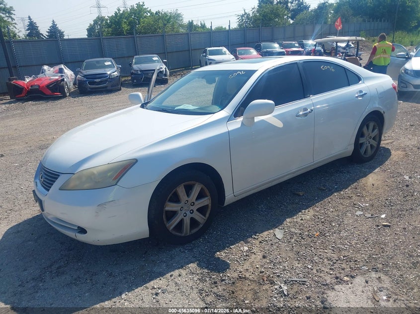 2008 Lexus Es 350 VIN JTHBJ46GX82264861 IAAI salvage auction — NORMAL WEAR, Clear (Illinois), sold $800 on 2026-07-29 (photo 2)