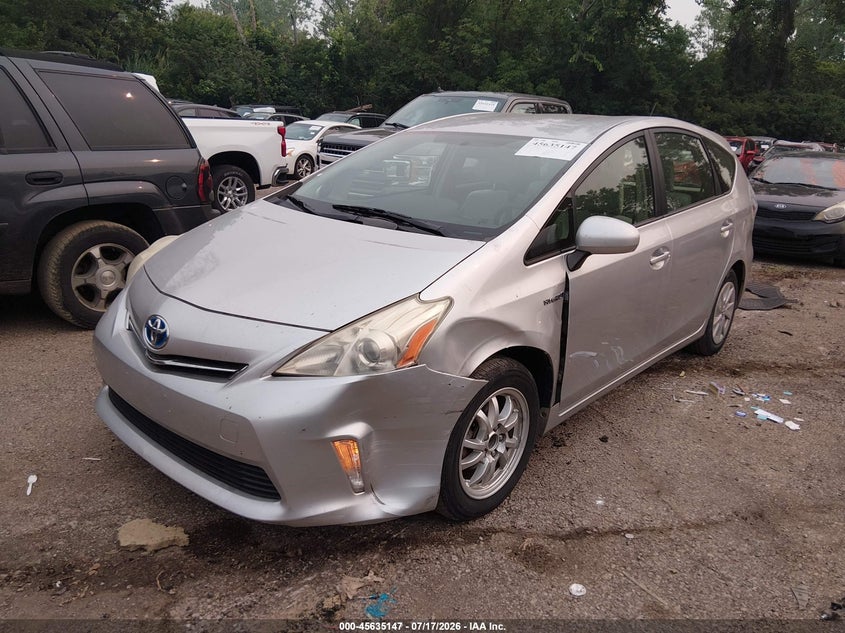 2013 Toyota Prius v VIN JTDZN3EU8D3193668 IAAI salvage auction — LEFT FRONT, Salvage (Ohio), sold $1,850 on 2026-07-28 (photo 2)