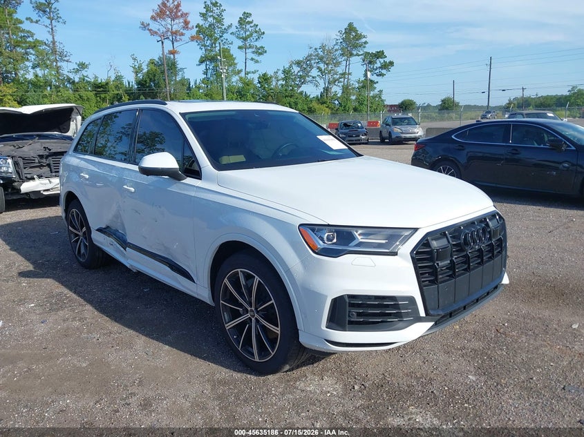 2021 Audi Q7 VIN WA1LXAF77MD041012 — IAAI salvage auction photo