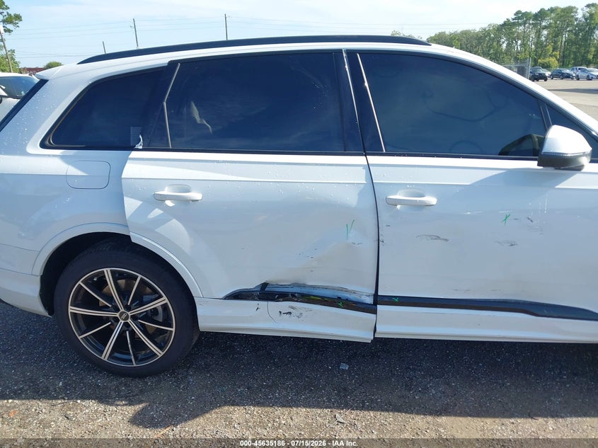 2021 Audi Q7 VIN WA1LXAF77MD041012 IAAI salvage auction — SIDE, Wait Title, sold $16,500 on 2026-08-26 (photo 6)