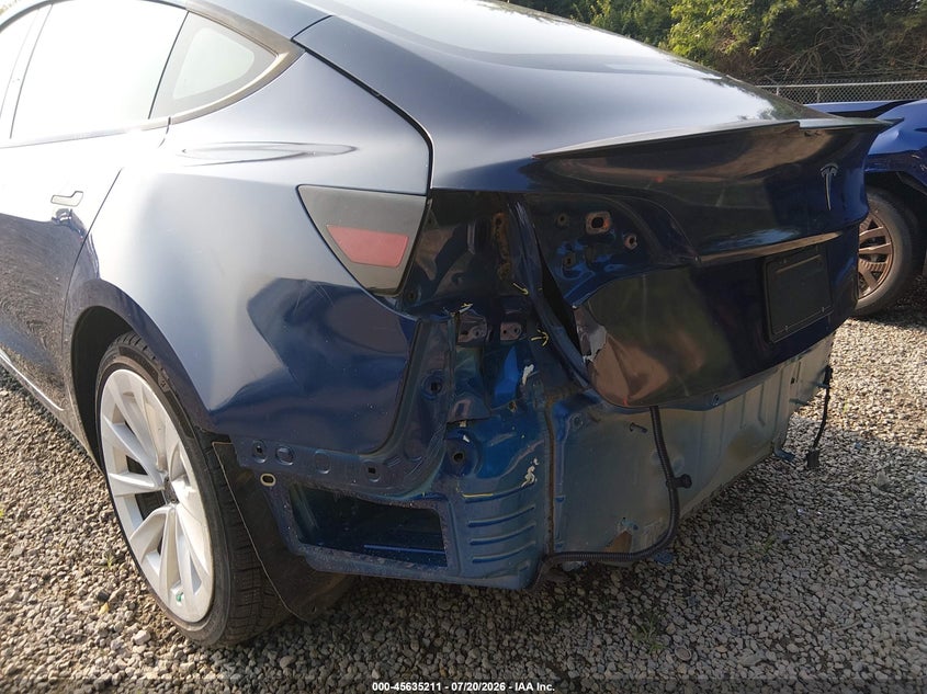 2022 Tesla Model 3 VIN 5YJ3E1EB4NF187086 IAAI salvage auction — REAR END, Salvage (Ohio), sold $7,200 on 2026-08-01 (photo 6)