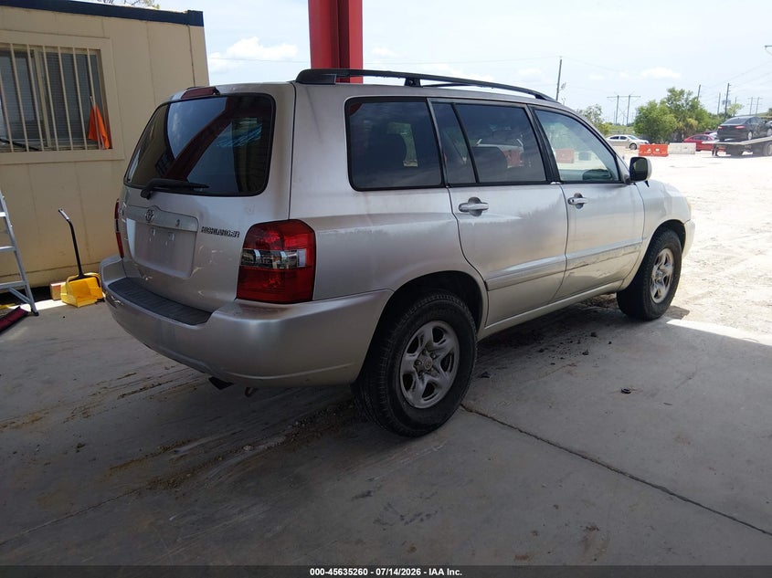 2006 Toyota Highlander VIN JTEGD21A860137553 IAAI salvage auction — NORMAL WEAR, Clear (Florida), sold $925 on 2026-07-28 (photo 4)