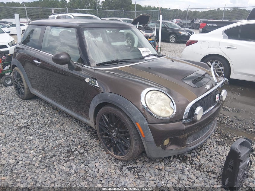 2010 Mini Cooper VIN WMWMF7C52ATZ72521 IAAI salvage auction — NORMAL WEAR, Clear (Georgia), sold $400 on 2026-07-31 (photo 1)