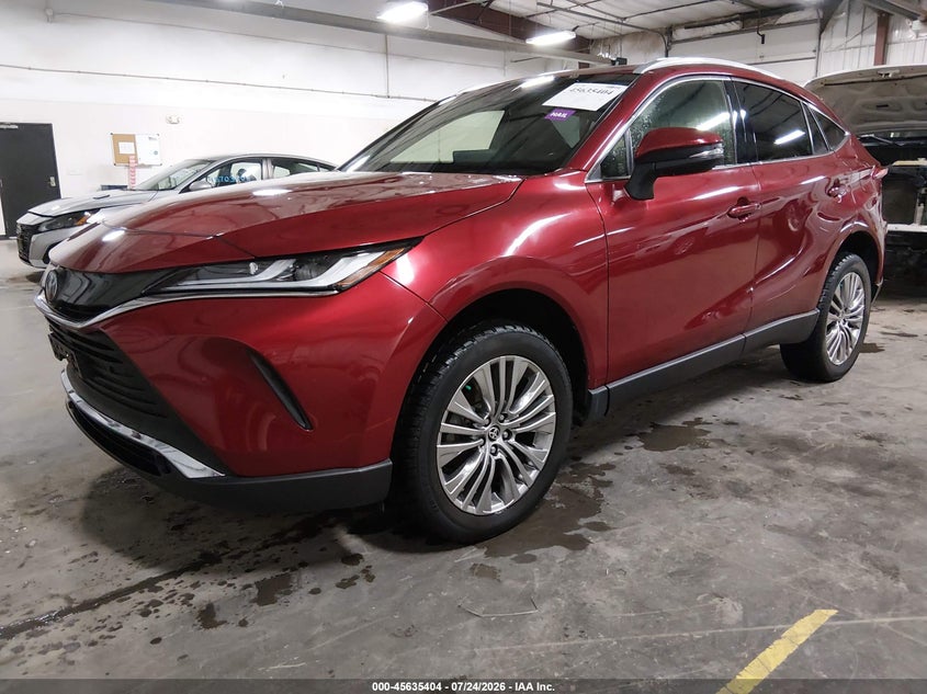 2022 Toyota Venza VIN JTEAAAAH6NJ092708 IAAI salvage auction — HAIL, Salvage (Iowa), sold $14,350 on 2026-08-25 (photo 2)