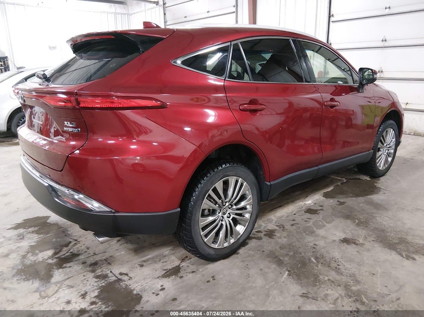2022 Toyota Venza VIN JTEAAAAH6NJ092708 IAAI salvage auction — HAIL, Salvage (Iowa), sold $14,350 on 2026-08-25 (photo 4)