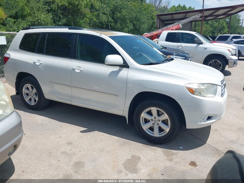2010 Toyota Highlander VIN 5TDKK3EH0AS008889 IAAI salvage auction — NORMAL WEAR, Original (Texas), sold $1,700 on 2026-07-29 (photo 1)