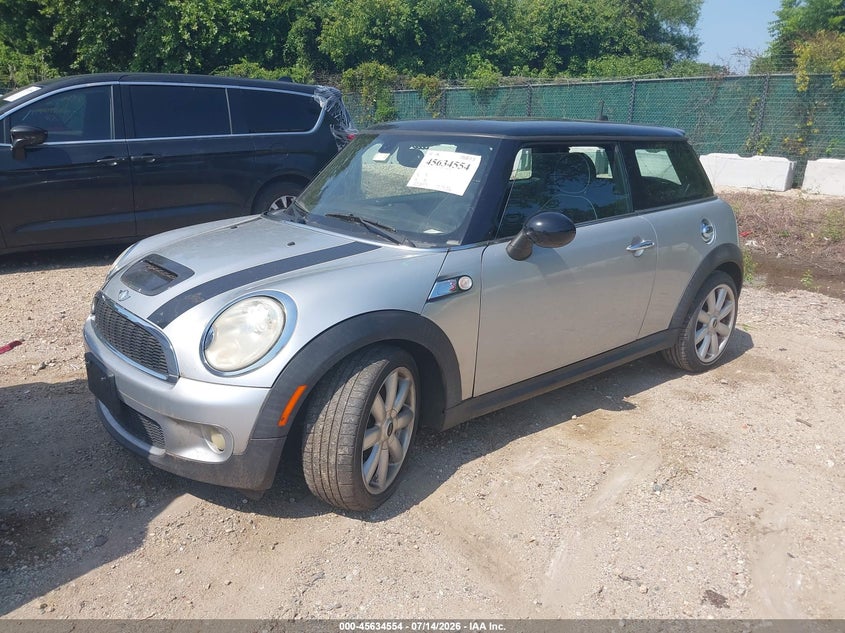 2007 Mini Cooper VIN WMWMF73557TT81334 IAAI salvage auction — NORMAL WEAR, Clear (Maryland), sold $575 on 2026-07-23 (photo 2)