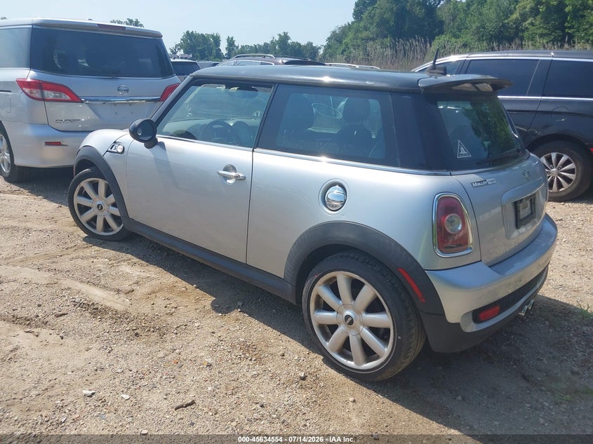 2007 Mini Cooper VIN WMWMF73557TT81334 IAAI salvage auction — NORMAL WEAR, Clear (Maryland), sold $575 on 2026-07-23 (photo 3)
