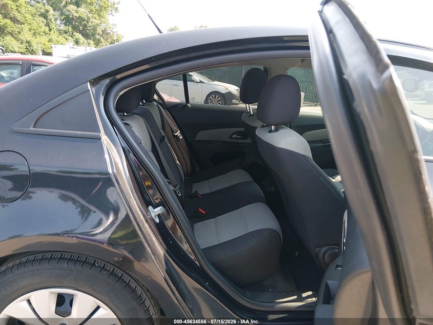 2014 Chevrolet Cruze VIN 1G1PA5SG2E7106041 IAAI salvage auction — SIDE, Salvage - Greater Than 75% (Maryland), sold $500 on 2026-07-24 (photo 8)