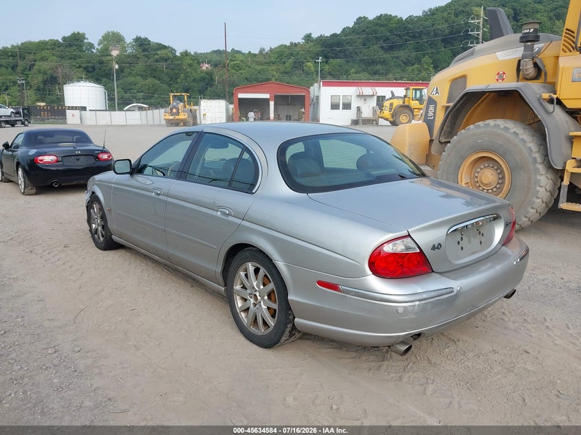 2000 Jaguar S type VIN SAJDA01D8YGL21675 IAAI salvage auction — LEFT FRONT, Salvage (Pennsylvania), sold $325 on 2026-07-26 (photo 3)