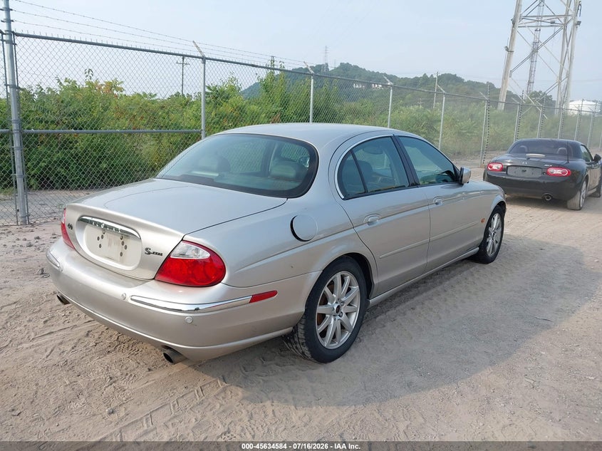 2000 Jaguar S type VIN SAJDA01D8YGL21675 IAAI salvage auction — LEFT FRONT, Salvage (Pennsylvania), sold $325 on 2026-07-26 (photo 4)