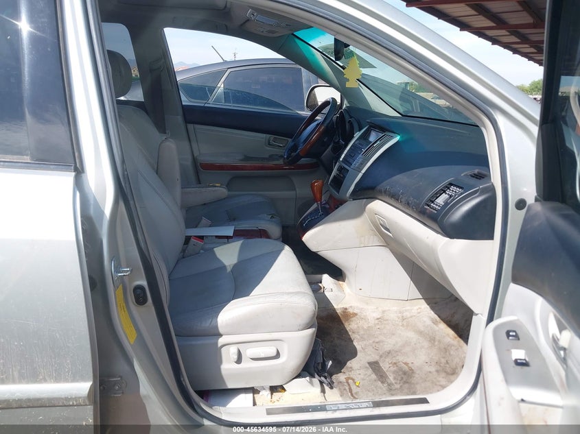 2004 Lexus Rx VIN JTJGA31U240030277 IAAI salvage auction — NORMAL WEAR, Salvage Title, sold $925 on 2026-07-28 (photo 5)