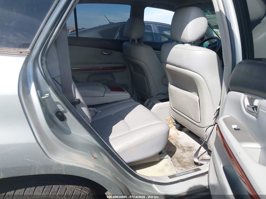 2004 Lexus Rx VIN JTJGA31U240030277 IAAI salvage auction — NORMAL WEAR, Salvage Title, sold $925 on 2026-07-28 (photo 8)