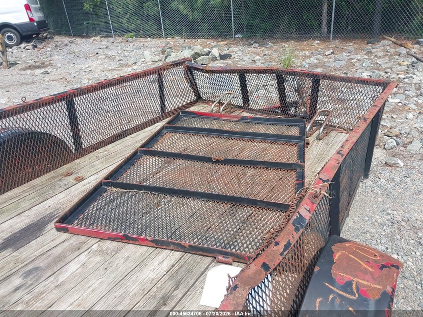 1997 Kaufman trailers Other VIN 1K9FB1219V1000197 IAAI salvage auction — FRONT & REAR, Clear (Virginia), sold $25 on 2026-08-28 (photo 5)