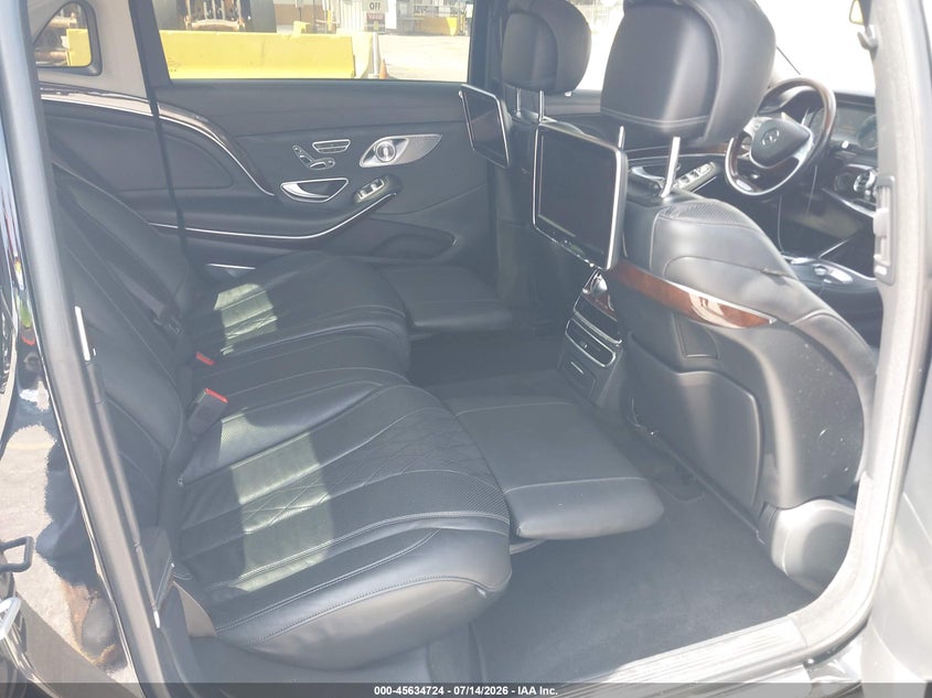 2016 Mercedes-benz VIN WDDUX7GB4GA256505 IAAI salvage auction — UNKNOWN, Salvage Title, sold $9,200 on 2026-07-23 (photo 8)