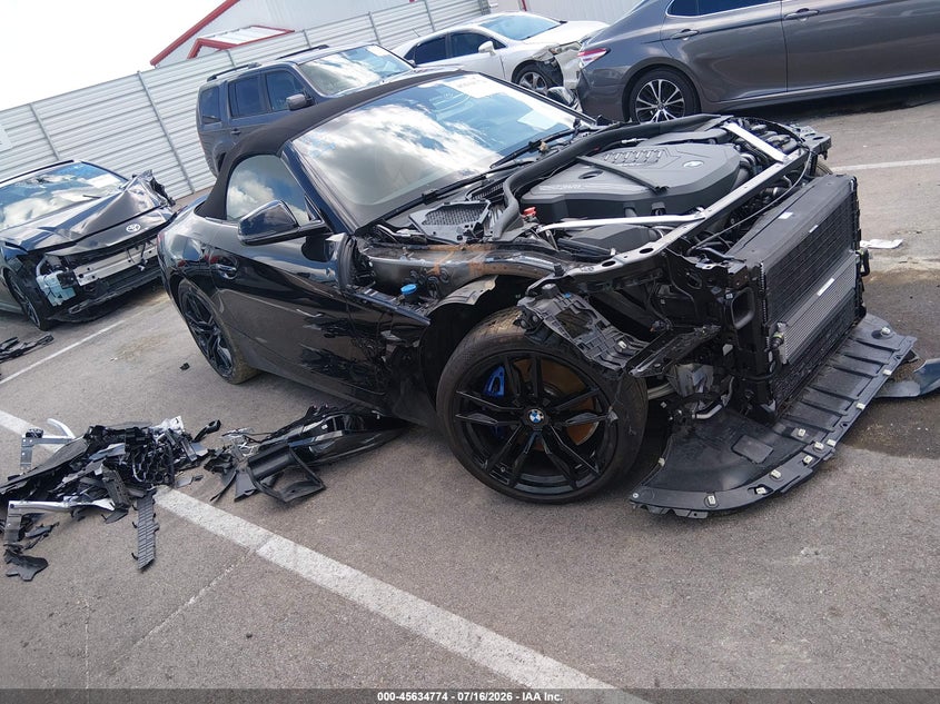 2026 BMW Z4 VIN WBAHF9C05TWY52022 — IAAI salvage auction photo