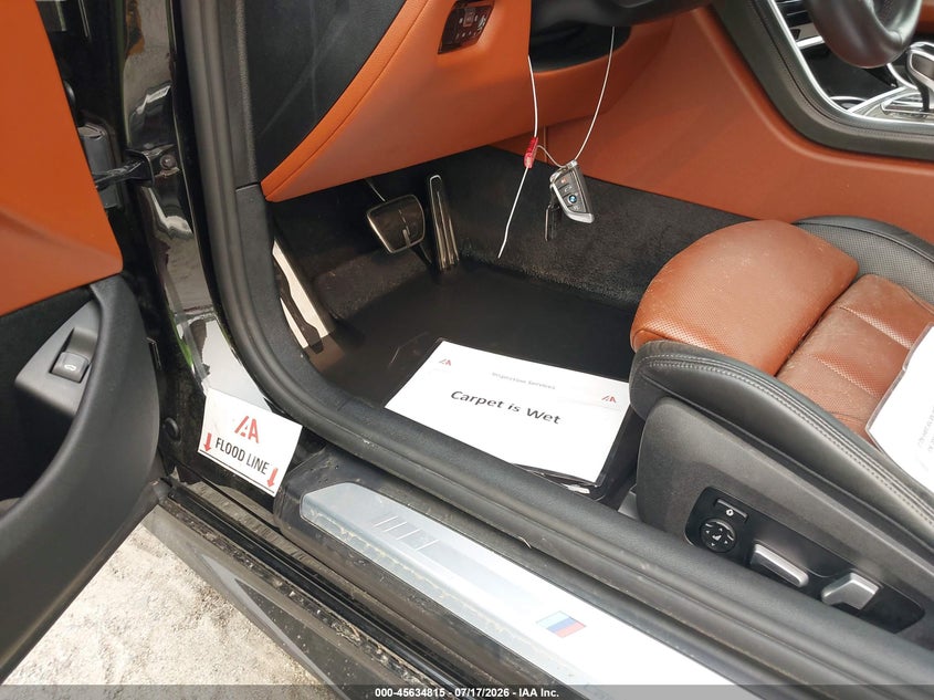 2021 BMW 8er VIN WBAFY4C08MCF96257 IAAI salvage auction — WATER/FLOOD, Wait Title, sold $12,100 on 2026-09-14 (photo 6)