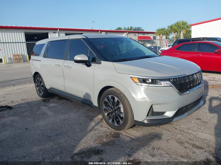 2024 Kia Carnival VIN KNDNC5H36R6376219 — IAAI salvage auction photo