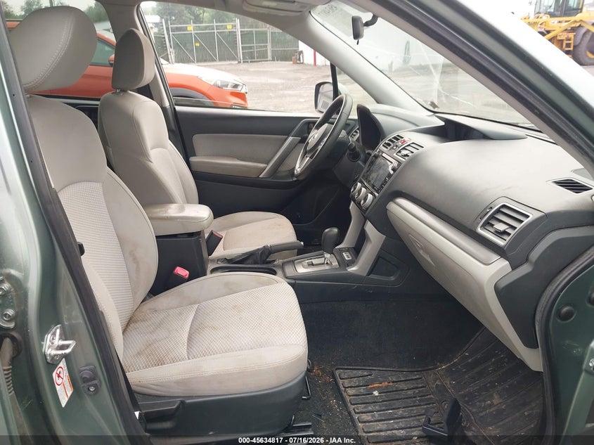 2017 Subaru Forester VIN JF2SJAEC3HH405492 IAAI salvage auction — NORMAL WEAR, Clear (Pennsylvania), sold $400 on 2026-07-28 (photo 5)