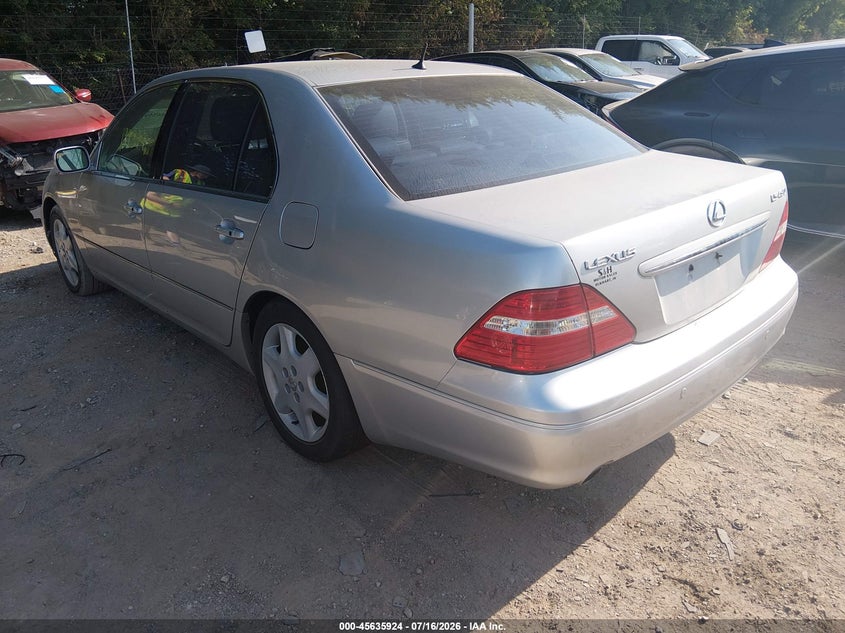 2004 Lexus Ls 430 VIN JTHBN36F640137536 IAAI salvage auction — NORMAL WEAR, Clear (Indiana), sold $400 on 2026-07-29 (photo 3)