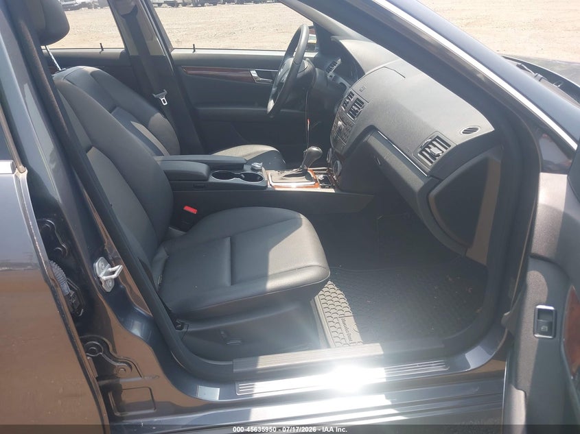 2011 Mercedes-benz C class VIN WDDGF8BB8BR143017 IAAI salvage auction — FRONT END, Salvage (Idaho), sold $1,100 on 2026-08-05 (photo 5)
