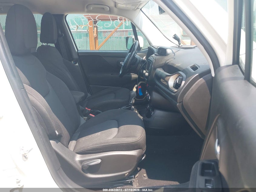 2017 Jeep Renegade VIN ZACCJBBB4HPG10638 IAAI salvage auction — FRONT END, Salvage Title, sold $1,050 on 2026-08-18 (photo 5)