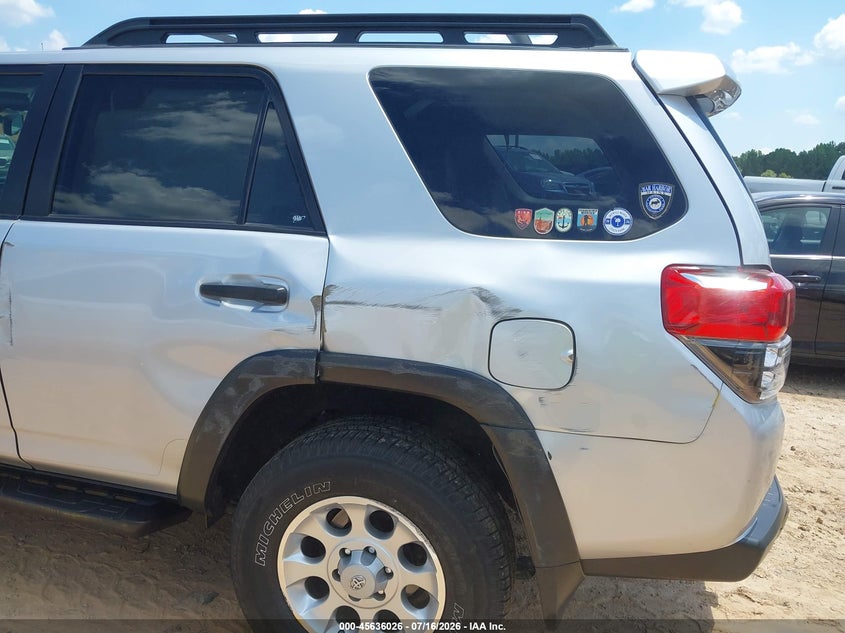 2013 Toyota 4runner VIN JTEBU5JR4D5114708 IAAI salvage auction — SIDE, Salvage Title, sold $5,200 on 2026-07-29 (photo 6)