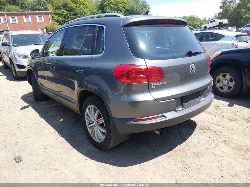2016 Volkswagen Tiguan VIN WVGBV7AX9GW521221 IAAI salvage auction — FRONT END, Salvage Title, sold $100 on 2026-08-04 (photo 3)