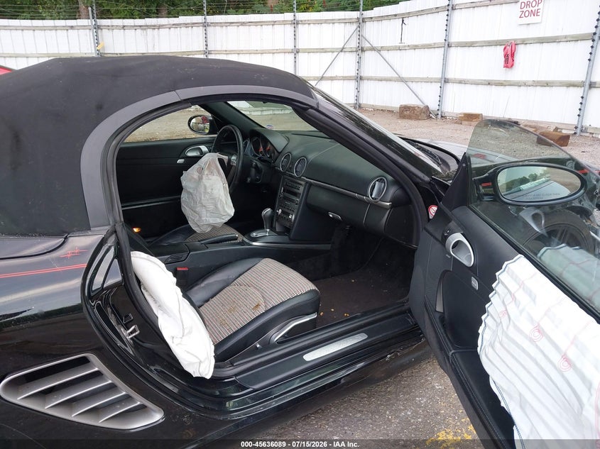 2006 Porsche Boxster VIN WP0CB29846S730230 IAAI salvage auction — RIGHT SIDE, Clear (Michigan), sold $5,975 on 2026-08-10 (photo 5)