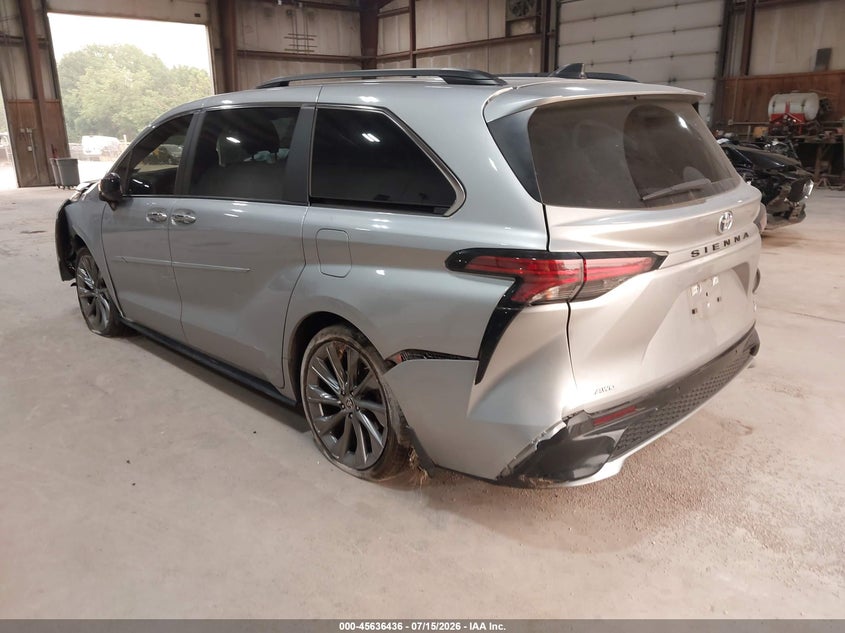 2022 Toyota Sienna VIN 5TDDSKFC9NS065779 IAAI salvage auction — FRONT END, Salvage Title, sold $9,900 on 2026-08-02 (photo 3)