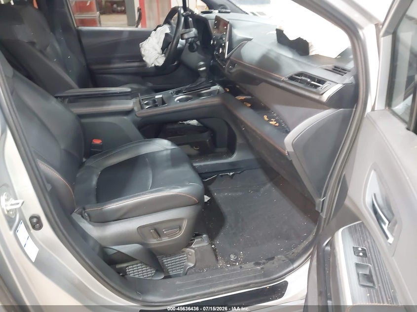 2022 Toyota Sienna VIN 5TDDSKFC9NS065779 IAAI salvage auction — FRONT END, Salvage Title, sold $9,900 on 2026-08-02 (photo 5)