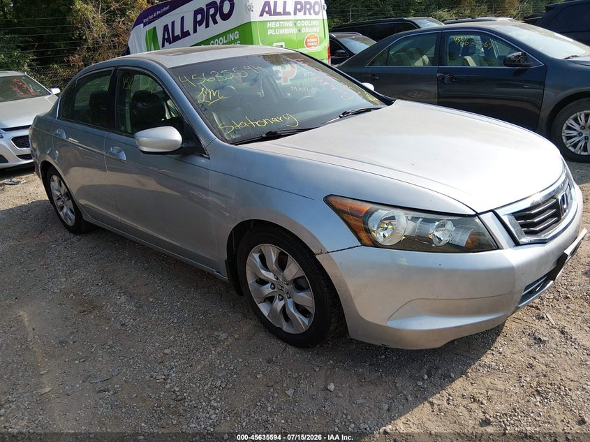 2009 Honda Accord VIN 1HGCP26819A015696 IAAI salvage auction — NORMAL WEAR, Clear (Indiana), sold $1,425 on 2026-07-28 (photo 1)