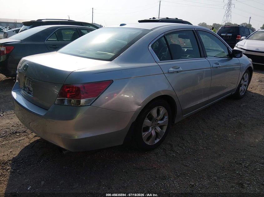 2009 Honda Accord VIN 1HGCP26819A015696 IAAI salvage auction — NORMAL WEAR, Clear (Indiana), sold $1,425 on 2026-07-28 (photo 4)