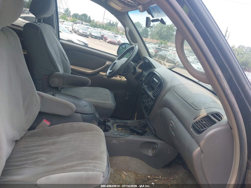 2005 Toyota Tundra VIN 5TBDT44175S490386 IAAI salvage auction — NORMAL WEAR, Clear (Pennsylvania), sold $2,000 on 2026-07-31 (photo 5)