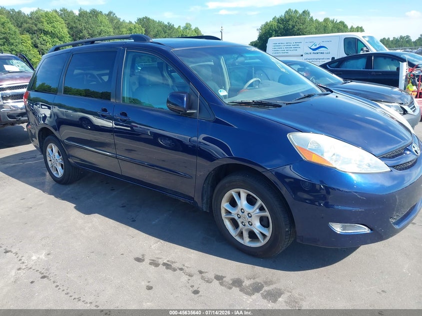 2006 Toyota Sienna VIN 5TDZA22C86S533839 IAAI salvage auction — NORMAL WEAR, Clear (Illinois), sold $1,350 on 2026-07-22 (photo 1)
