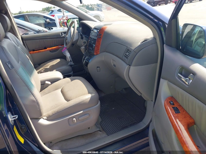 2006 Toyota Sienna VIN 5TDZA22C86S533839 IAAI salvage auction — NORMAL WEAR, Clear (Illinois), sold $1,350 on 2026-07-22 (photo 5)