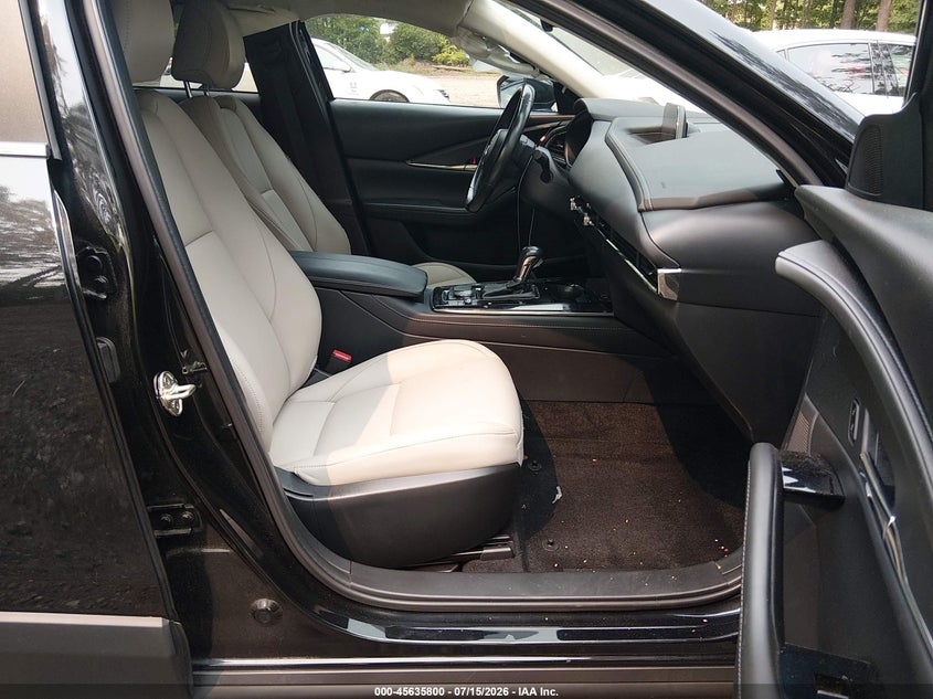 2024 Mazda Cx-30 VIN 3MVDMBCM9RM686130 IAAI salvage auction — SIDE, Salvage Title, sold $7,800 on 2026-08-29 (photo 5)