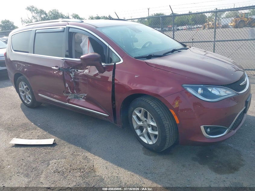 2019 Chrysler Pacifica VIN 2C4RC1EGXKR589920 IAAI salvage auction — SIDE, Salvage Title, sold $4,250 on 2026-07-31 (photo 1)