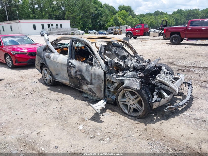 2012 Mercedes-benz C-klasse VIN WDDGF4HB8CR212712 IAAI salvage auction — TOTAL BURN, Wait Title, sold $175 on 2026-08-14 (photo 1)